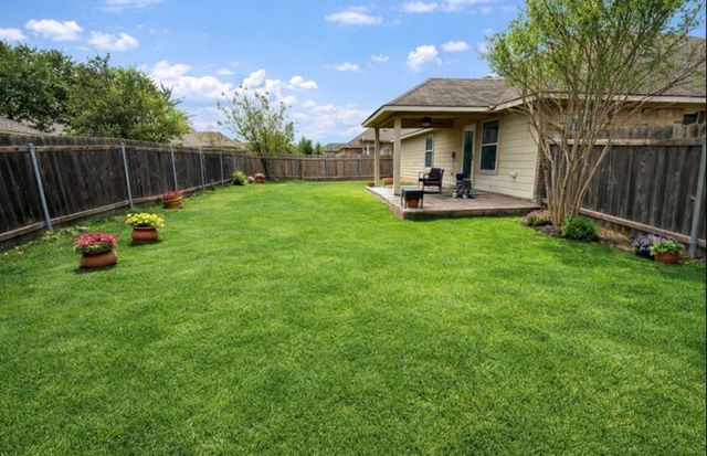 1052 Hot Spring VLY, Buda, TX 78610