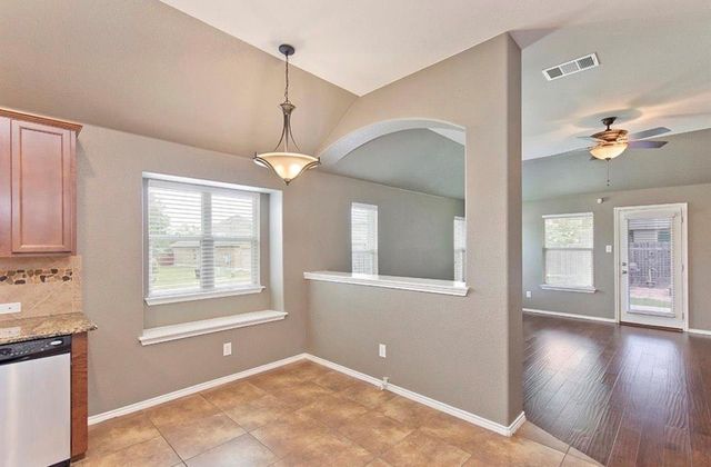 1052 Hot Spring VLY, Buda, TX 78610