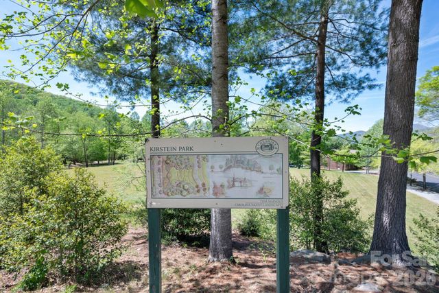 4 Fitzgerald Road, Black Mountain, NC 28711