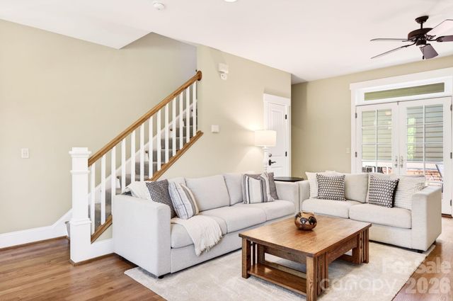 4 Fitzgerald Road, Black Mountain, NC 28711