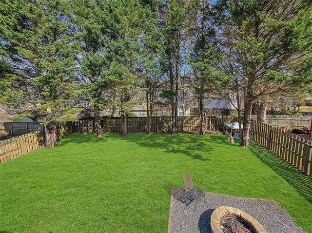 2752 Ivey Park NW Drive, Kennesaw, GA 30144