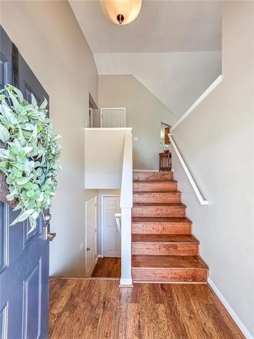 2752 Ivey Park NW Drive, Kennesaw, GA 30144