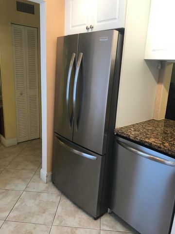 200 NE 14th Avenue Apt 222, Hallandale Beach, FL 33009