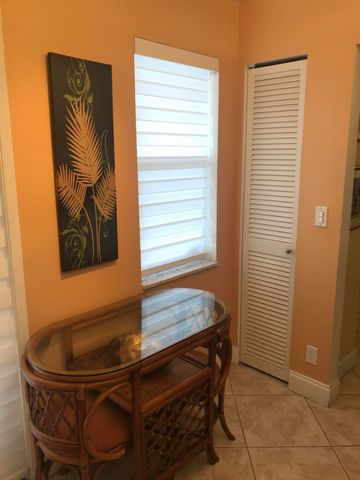 200 NE 14th Avenue Apt 222, Hallandale Beach, FL 33009
