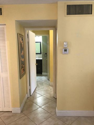 200 NE 14th Avenue Apt 222, Hallandale Beach, FL 33009