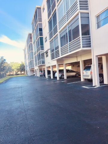 200 NE 14th Avenue Apt 222, Hallandale Beach, FL 33009