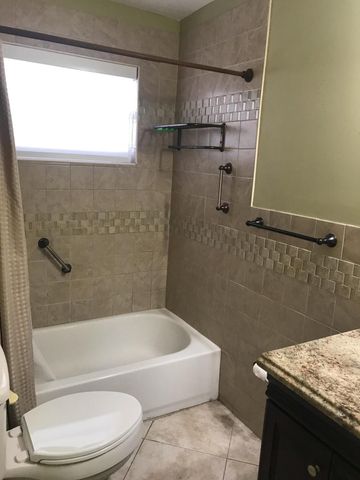 200 NE 14th Avenue Apt 222, Hallandale Beach, FL 33009