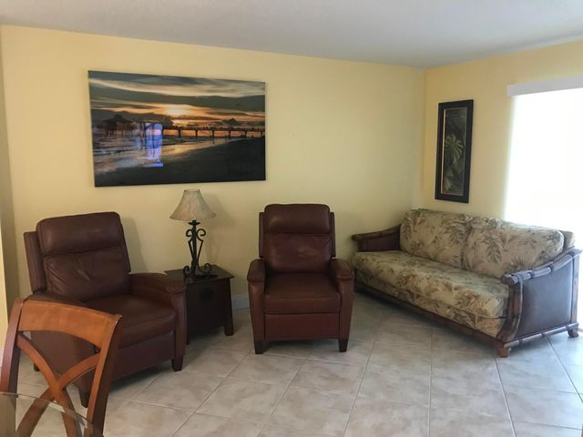 200 NE 14th Avenue Apt 222, Hallandale Beach, FL 33009