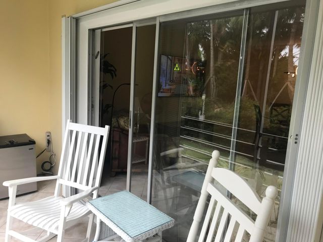 200 NE 14th Avenue Apt 222, Hallandale Beach, FL 33009