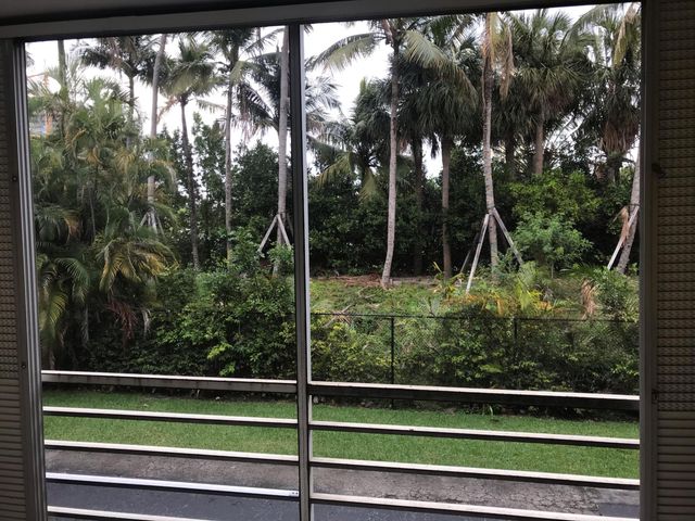 200 NE 14th Avenue Apt 222, Hallandale Beach, FL 33009