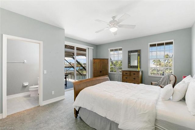 1040 Coronado CT, Marco Island, FL 34145