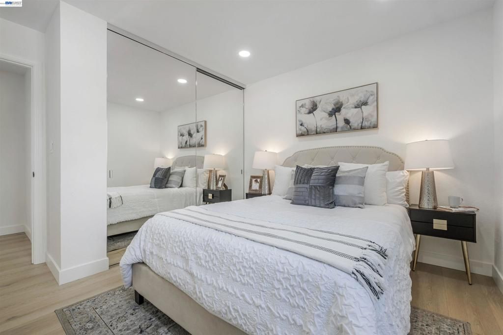 Image 21 of property listing at 34858 34858 Starling Dr, Union City, CA 94587