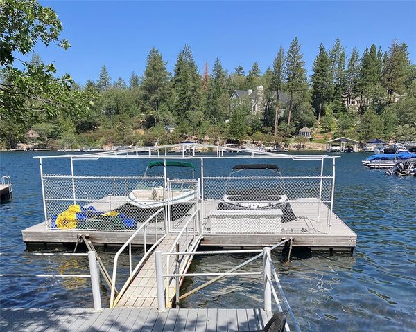 28971 North Shore Road, Lake Arrowhead, CA 92352