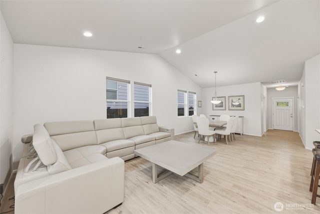 4681 Sierra Street, Mount Vernon, WA 98274