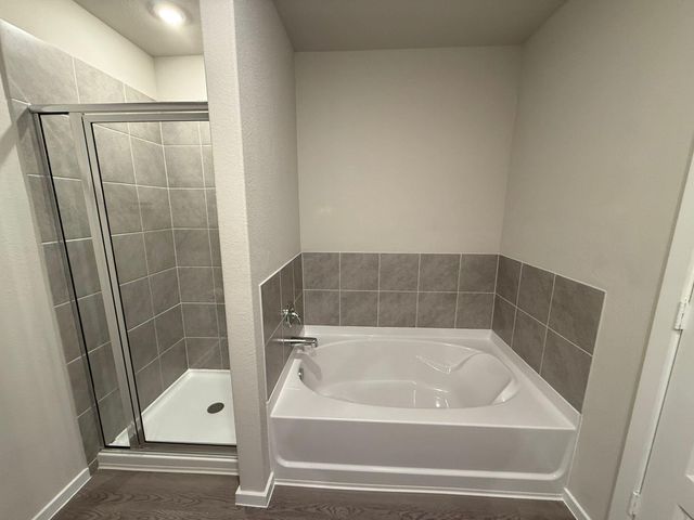 2027 Summer Night Drive, Houston, TX 77073