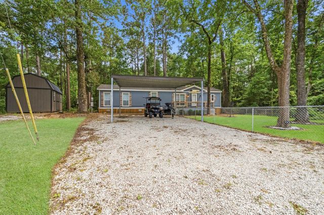 165 Black Walnut, Livingston, TX 77351