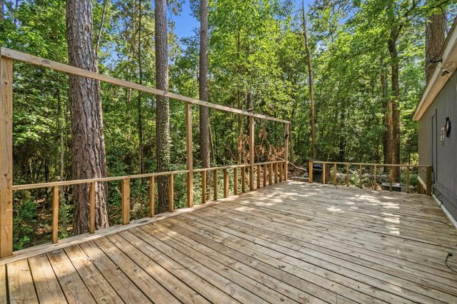165 Black Walnut, Livingston, TX 77351
