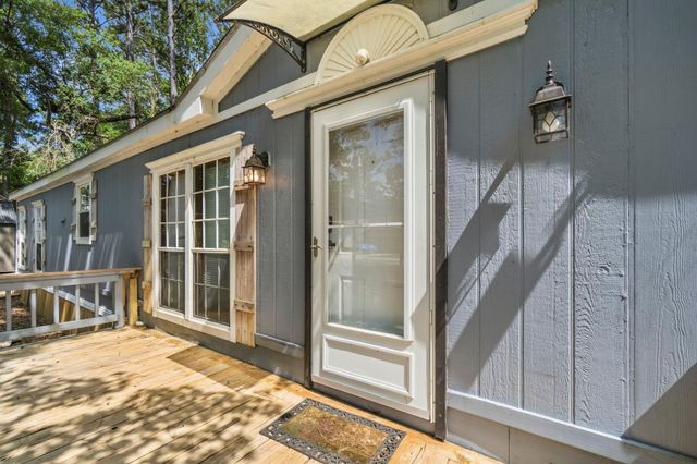165 Black Walnut, Livingston, TX 77351
