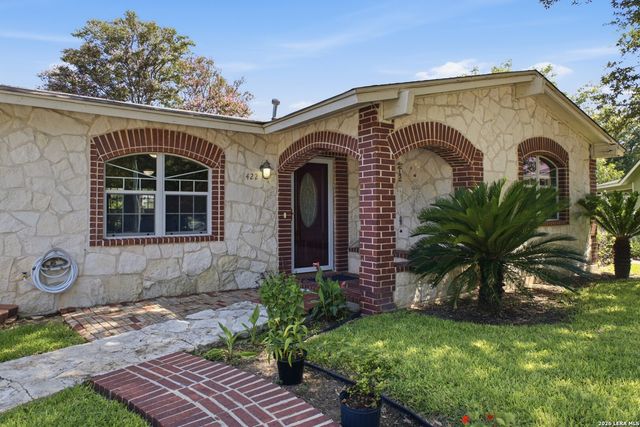 422 Arrow Point Ct, San Antonio, TX 78227