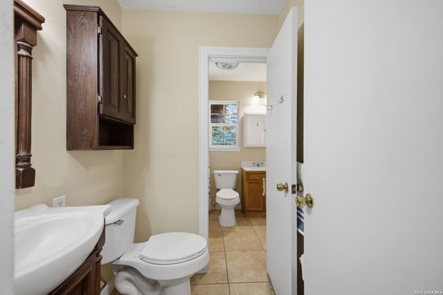 422 Arrow Point Ct, San Antonio, TX 78227