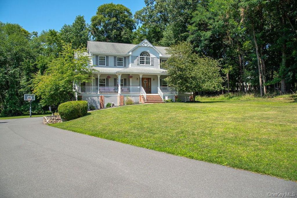 4 Hauser Terrace, Tappan, NY 10983 — photo 3