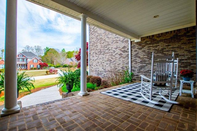 805 Birkdale Boulevard, Carrollton, GA 30116