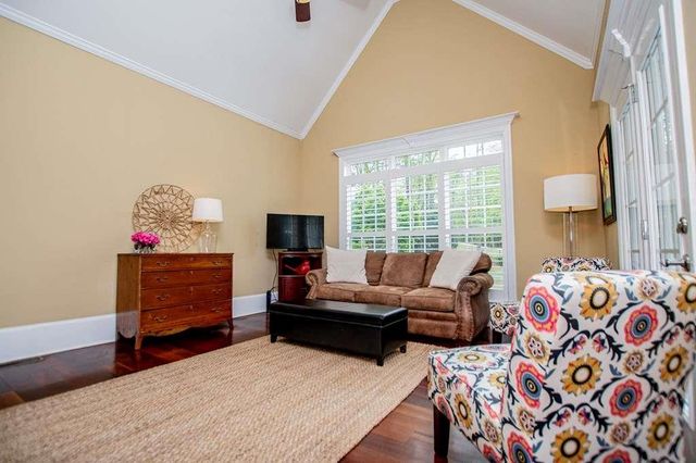 805 Birkdale Boulevard, Carrollton, GA 30116