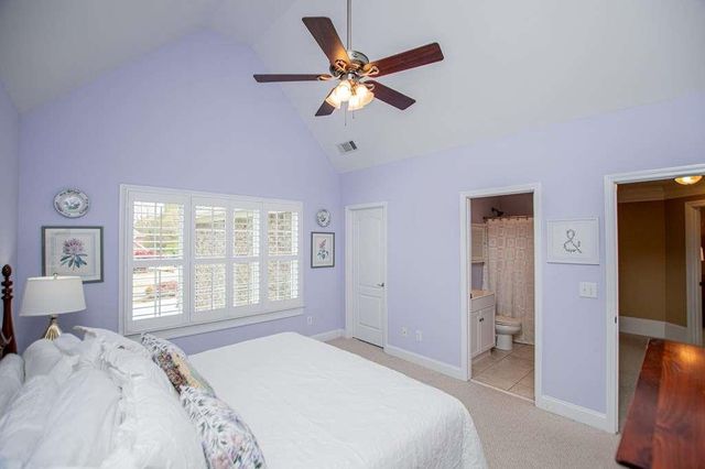 805 Birkdale Boulevard, Carrollton, GA 30116