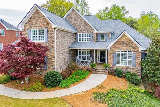805 Birkdale Boulevard, Carrollton, GA 30116