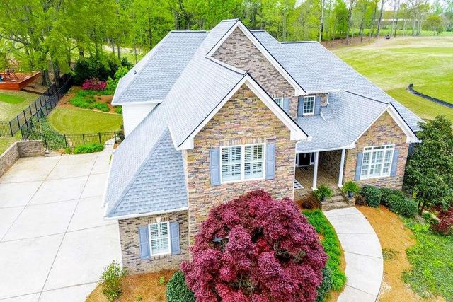 805 Birkdale Boulevard, Carrollton, GA 30116
