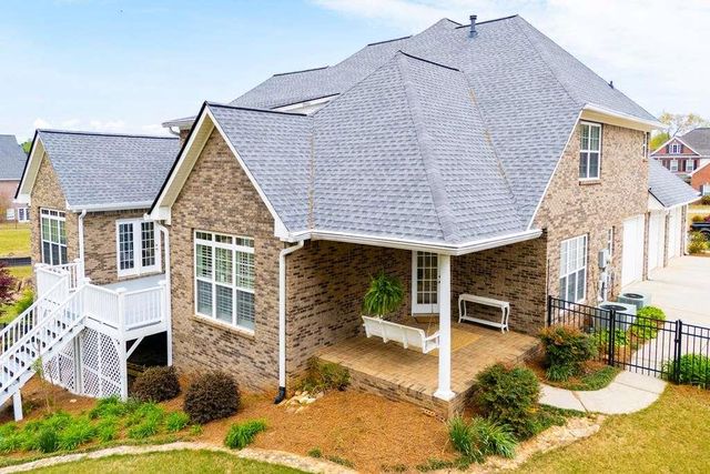 805 Birkdale Boulevard, Carrollton, GA 30116