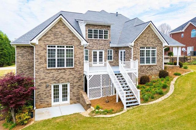 805 Birkdale Boulevard, Carrollton, GA 30116