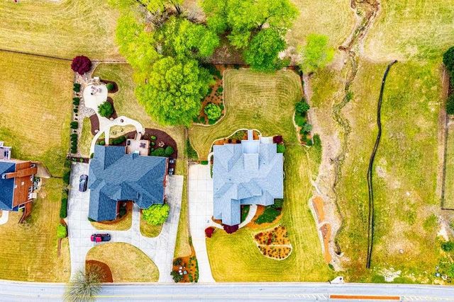 805 Birkdale Boulevard, Carrollton, GA 30116
