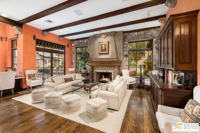 32 Clancy Lane, Rancho Mirage, CA 92270