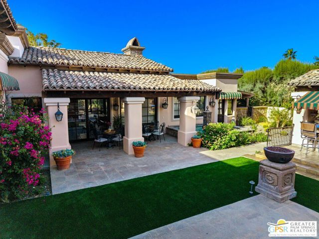 32 Clancy Lane, Rancho Mirage, CA 92270