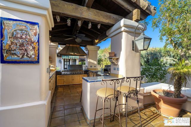 32 Clancy Lane, Rancho Mirage, CA 92270