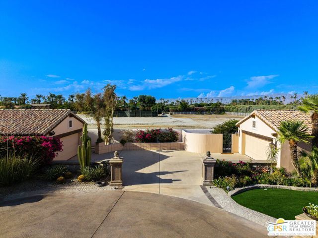 32 Clancy Lane, Rancho Mirage, CA 92270