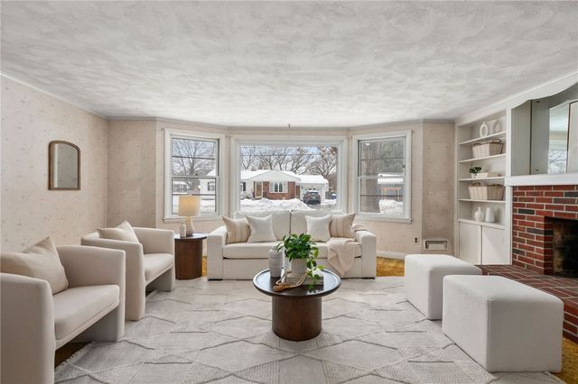 80 George Street, Warwick, RI 02888