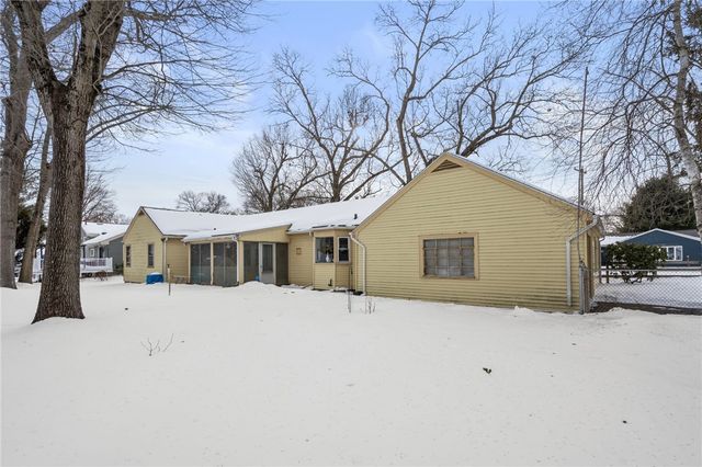 80 George Street, Warwick, RI 02888