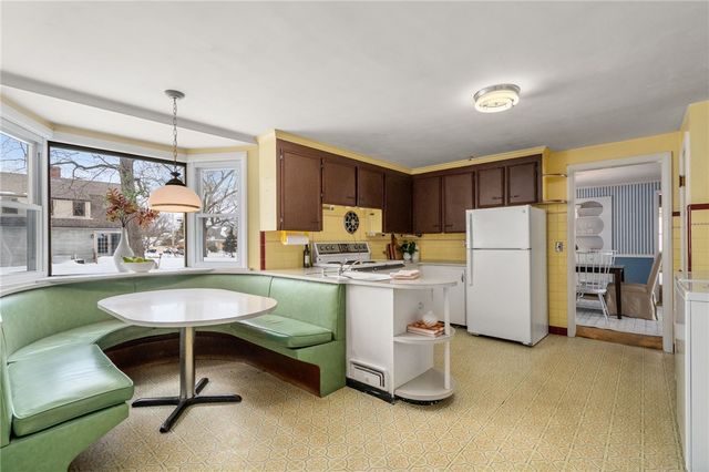 80 George Street, Warwick, RI 02888