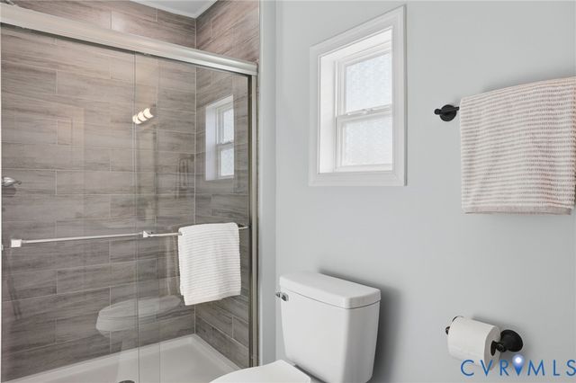 210 E 18th St, Richmond, VA 23224