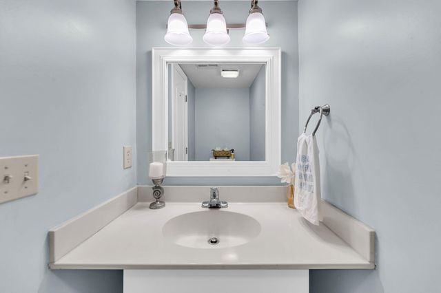 496 Sea Cloud Circle, Edisto Island, SC 29438