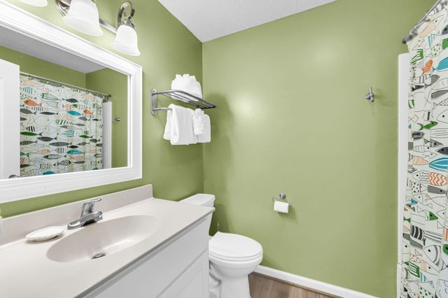 496 Sea Cloud Circle, Edisto Island, SC 29438