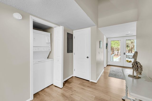 496 Sea Cloud Circle, Edisto Island, SC 29438