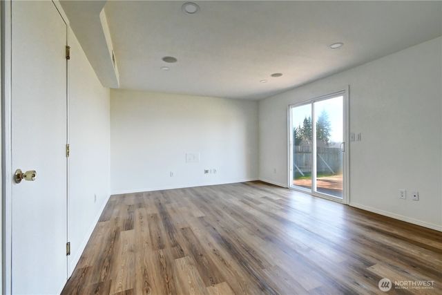 8025 Vista Drive, Arlington, WA 98223