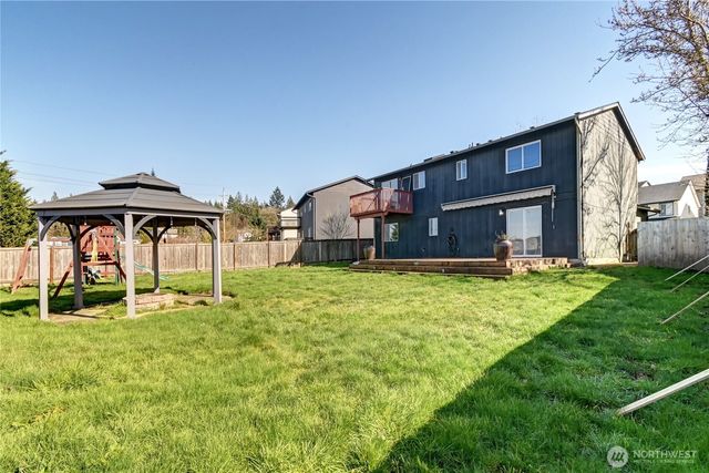 8025 Vista Drive, Arlington, WA 98223