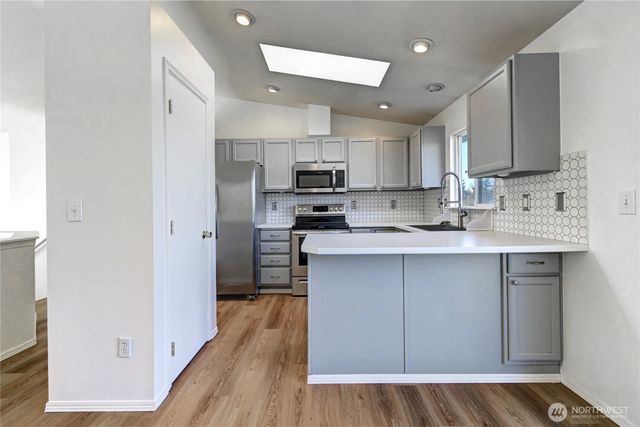 8025 Vista Drive, Arlington, WA 98223