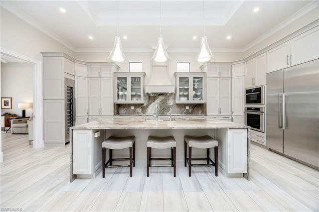 16952 Fairgrove WAY, Naples, FL 34110