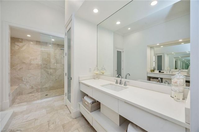 16952 Fairgrove WAY, Naples, FL 34110