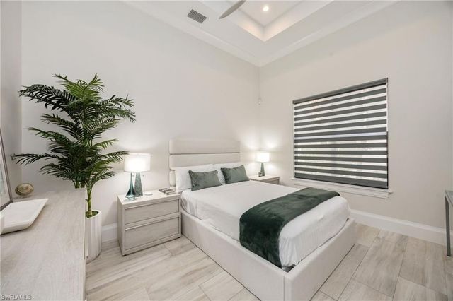 16952 Fairgrove WAY, Naples, FL 34110